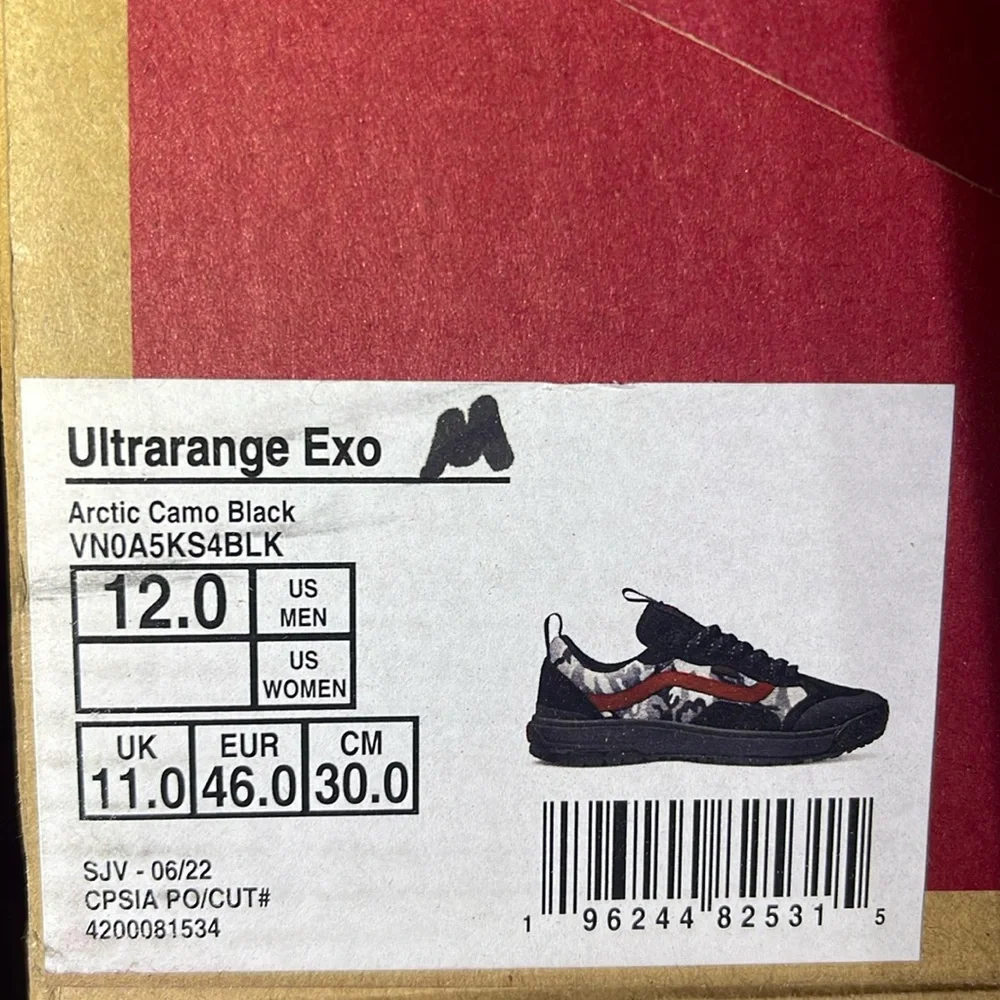Vans Men’s Ultrarange Exo
Arctic Camo Black
VN0A5KS4BLK
Sneakers - Picture 15 of 16